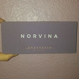 Anastasia Beverly Hills Norvina Eyeshadow pallete